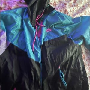NIke WindBreaker